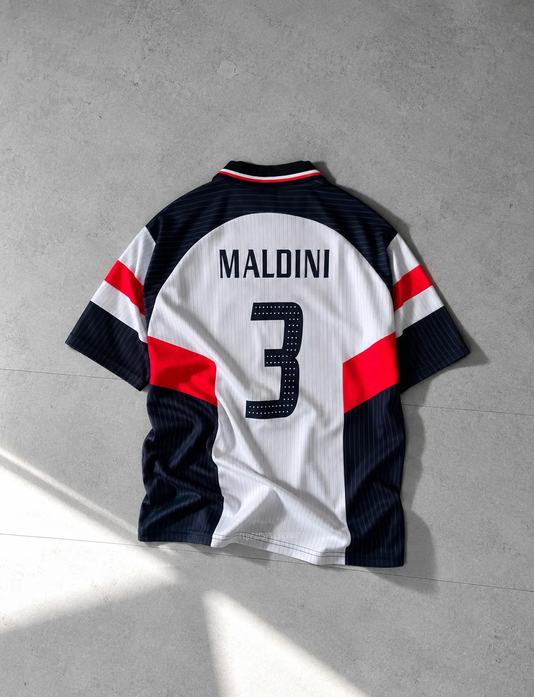 Maldini AC Milan 1997-98 Away Retro Jersey – photo 2