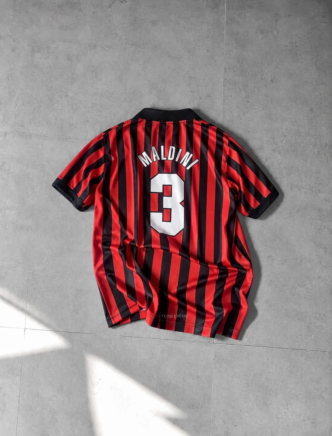 Maldini AC Milan 1999-00 Home Retro Jersey – photo 2