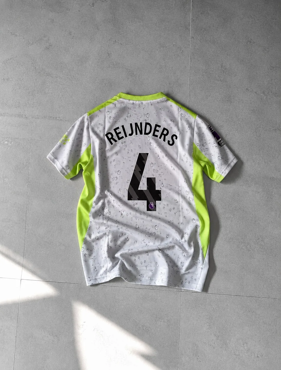 Manchester City 2026-27 Reijnders Third Jersey – photo 2