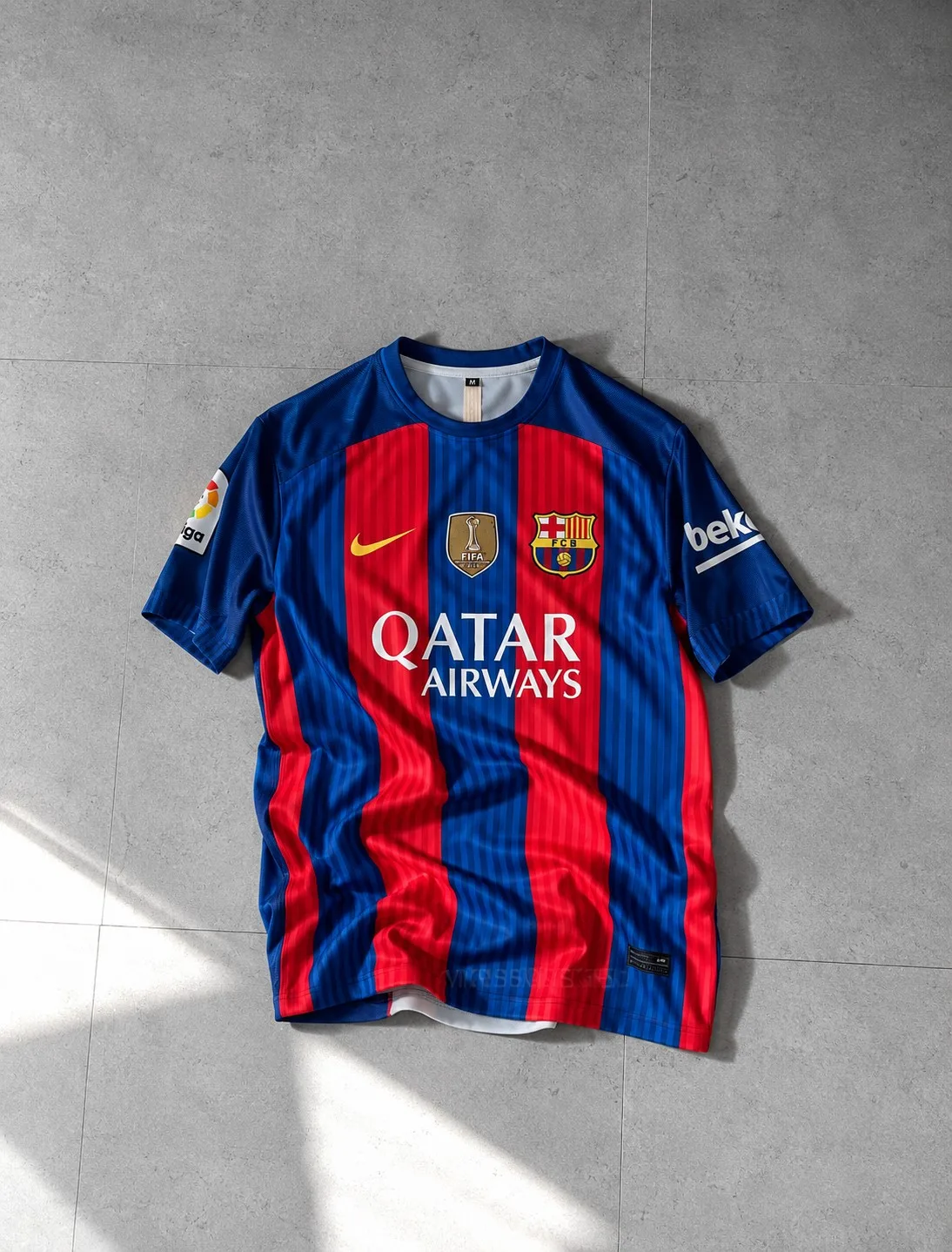 Neymar Barcelona 2016-17 Home Retro Jersey