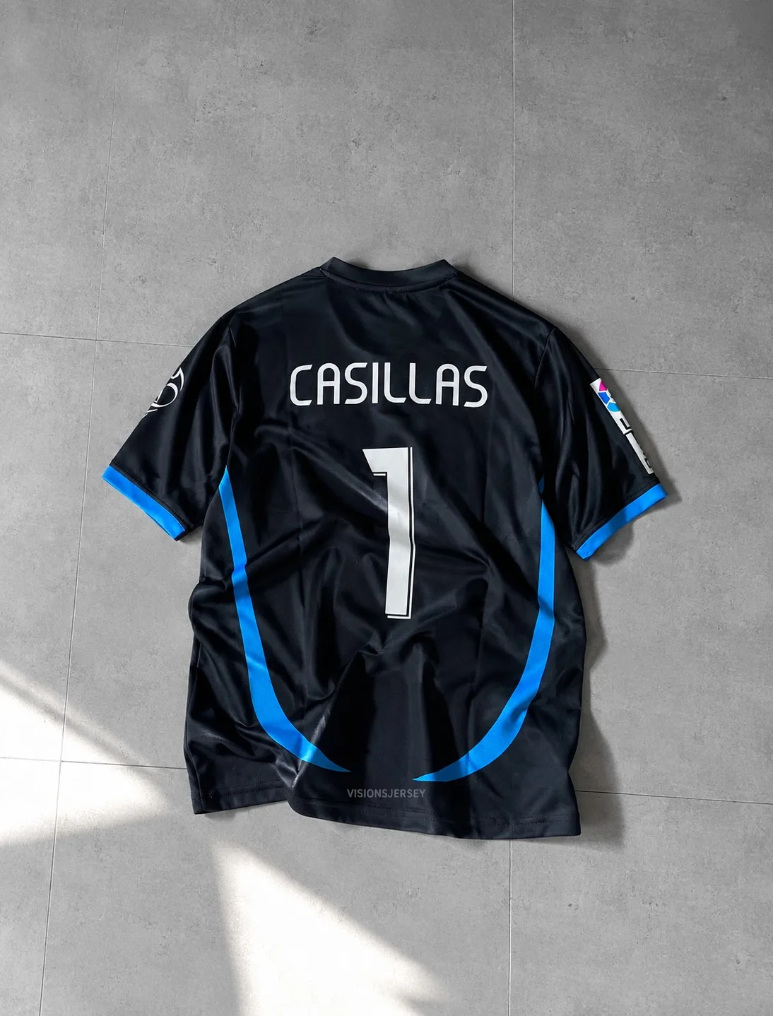 Real Madrid Casillas Away Jersey – photo 2