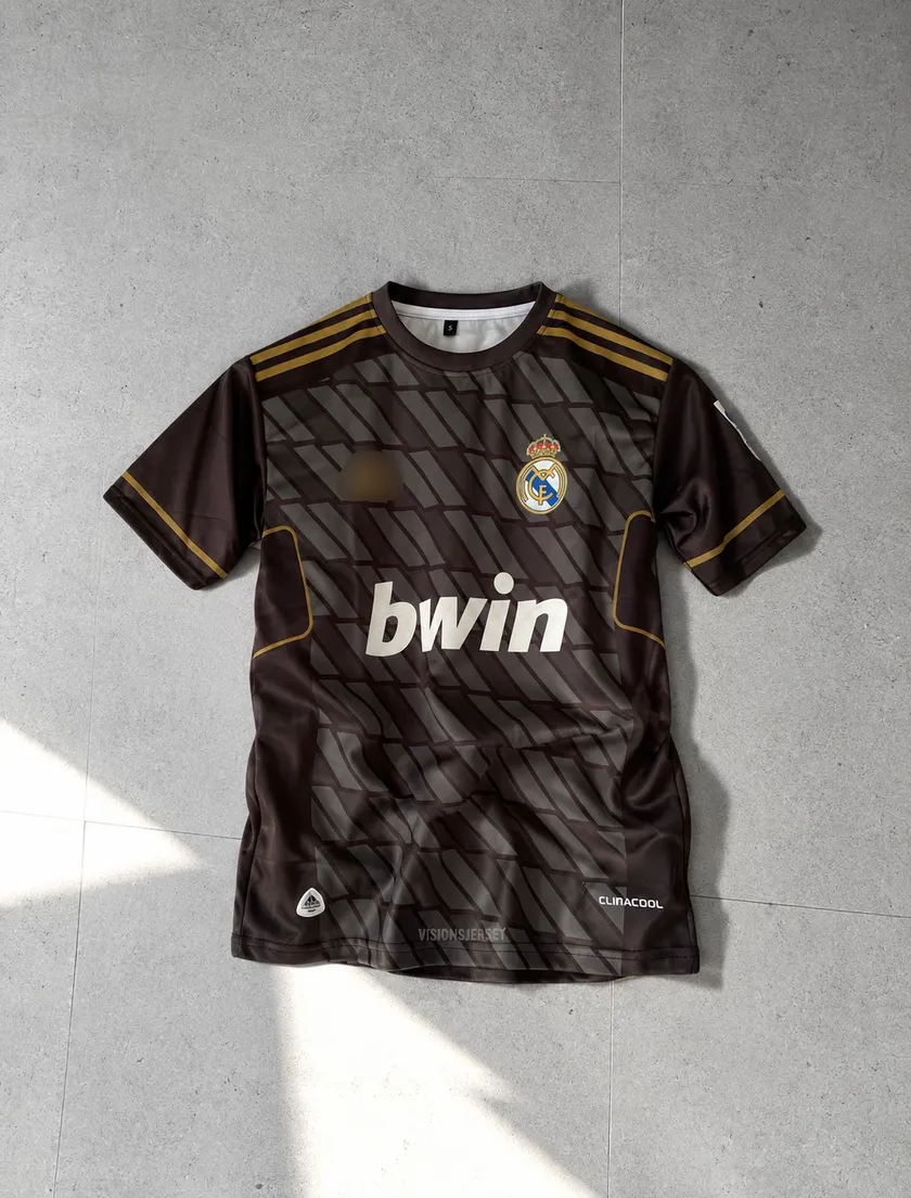 Ronaldo Real Madrid 2011-12 Away Retro Jersey