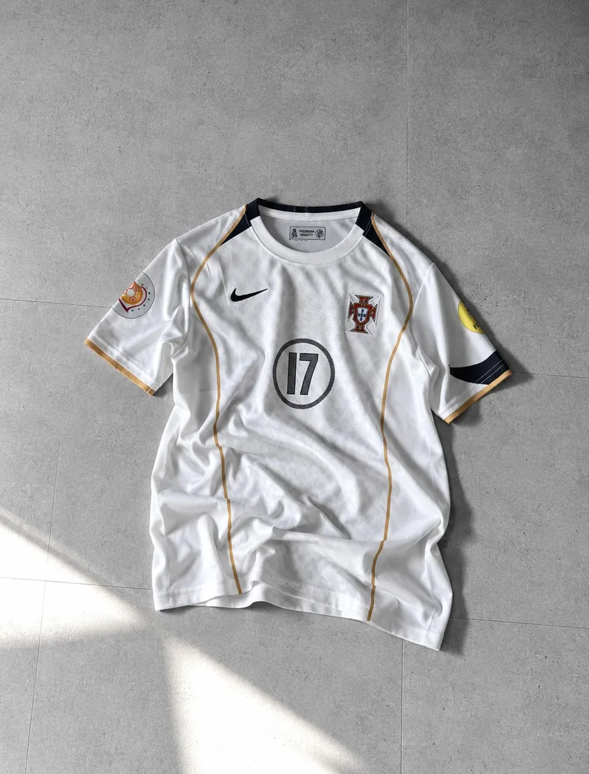 Ronaldo Portugal 2006 Away Retro Jersey